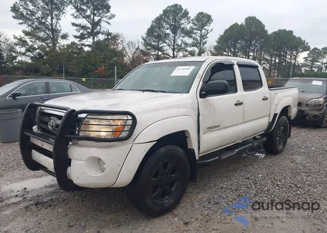 2010 Toyota Tacoma Prerunner V6 из США, поврежденный, VIN 3TMJU4GNXAM098728